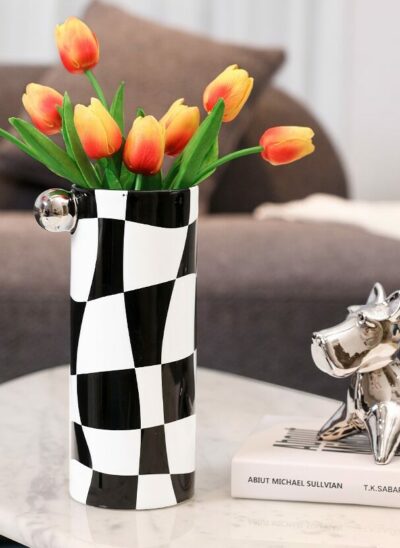 Checkered Cylinder Ceramic Vase