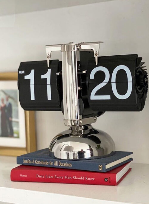 Retro Black and Silver Flip Clock