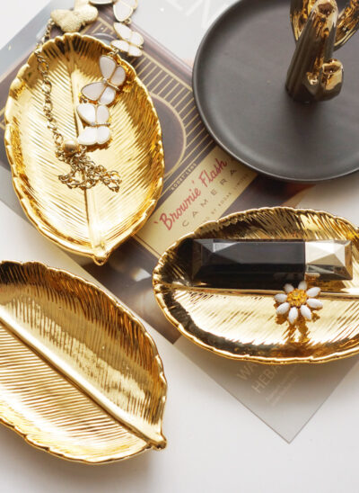 Small Gold Ceramic Leaf Plate