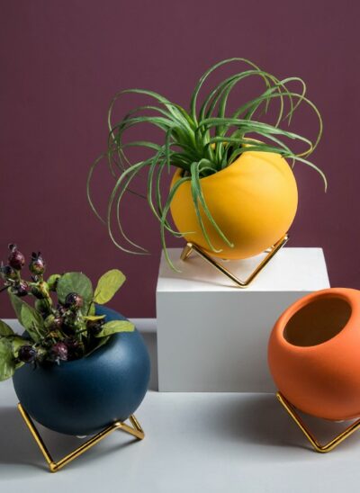 Small Sphere Ceramic Plant Pot with Triangular Legs